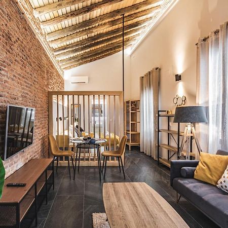 Apartamentos Caceres Central Suites Ngoại thất bức ảnh